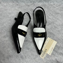Small gold coin pointed-toe low-heeled shoes
