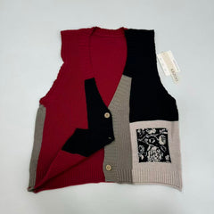 Women's knitted cardigan sweater vest