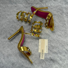 Spiked low-heeled high heels