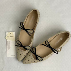 Dot pattern bow-top low-cut shoes