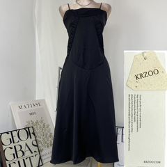 Strap-on figure-hugging backless long dress