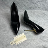 Metal tip ultra-fine heel black lacquered leather high heels