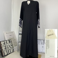 Embroidered dress with belt