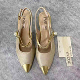 Pointed-toe one-piece square-heel headband