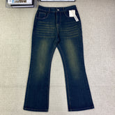 Washable slim-fit and thigh-enhancing jeans