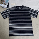 Contrasting color stripe T-shirt