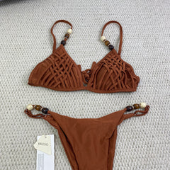 Solid-color one-piece swimsuit