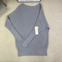 One-shoulder batwing sleeve loose knitted sweater
