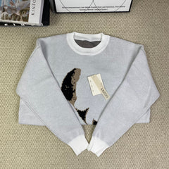 Round-neck printed long-sleeved sweater