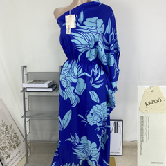 Loose, off-shoulder, fitted printed dress