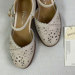 Hollow upper cowhide soft-soled shoes