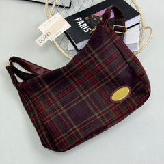 Retro checkered shoulder bag