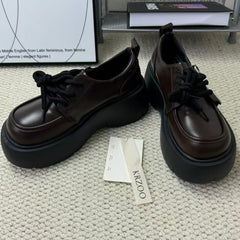 Retro sponge cake platform low-heeled shoes