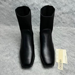 Knitted socks with elastic boots