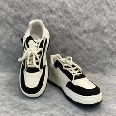 Thick-soled casual sports sneakers