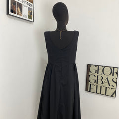Hepburn Style Sleeveless Dress