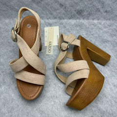 Fish-mouth ankle strap buckle platform shoes