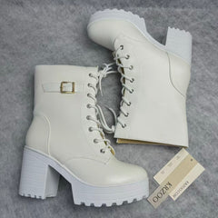 Coarse leather belt buckle ankle boots
