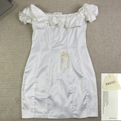 Ruffled-edge one-shoulder dress