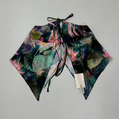 Strappy printed halter-necked frilled top with ties