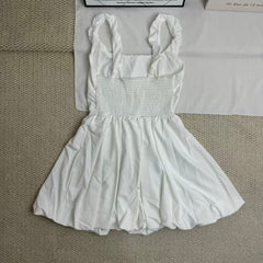 Fluffy and mini flower-patterned dress