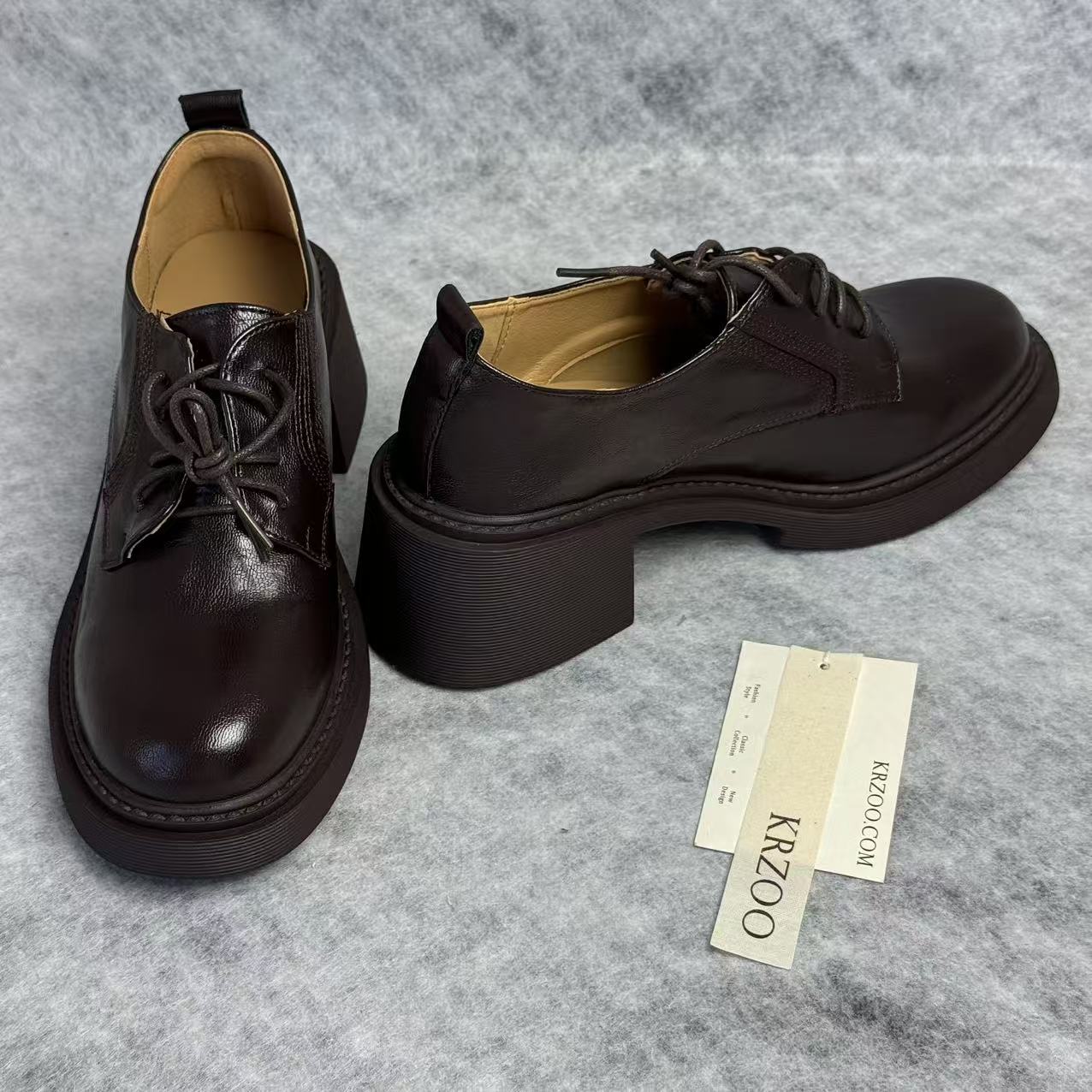 Strap-on round-toed thick-soled small leather shoes