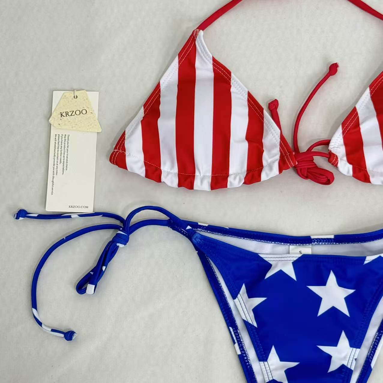 Strappy necked swimming suit