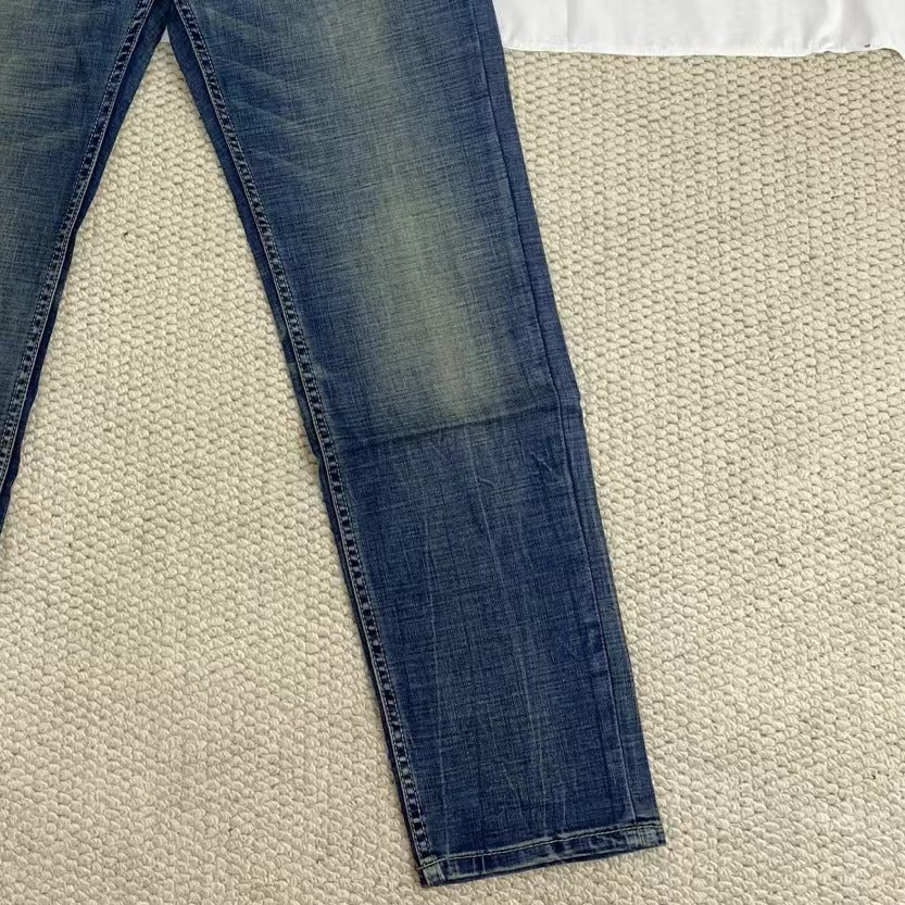 Vintage-Style Distressed Jeans