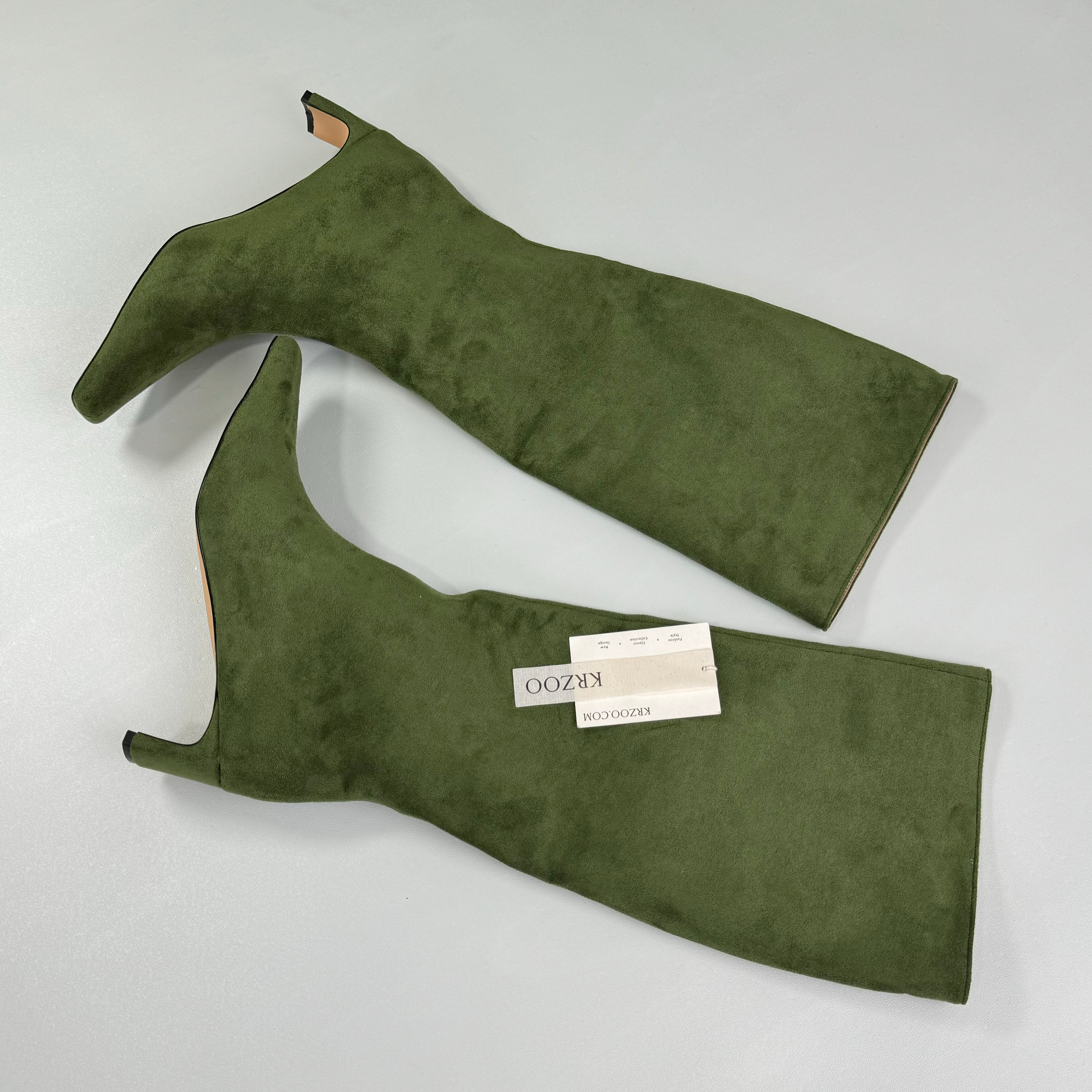 Round-toe low-heeled high boots