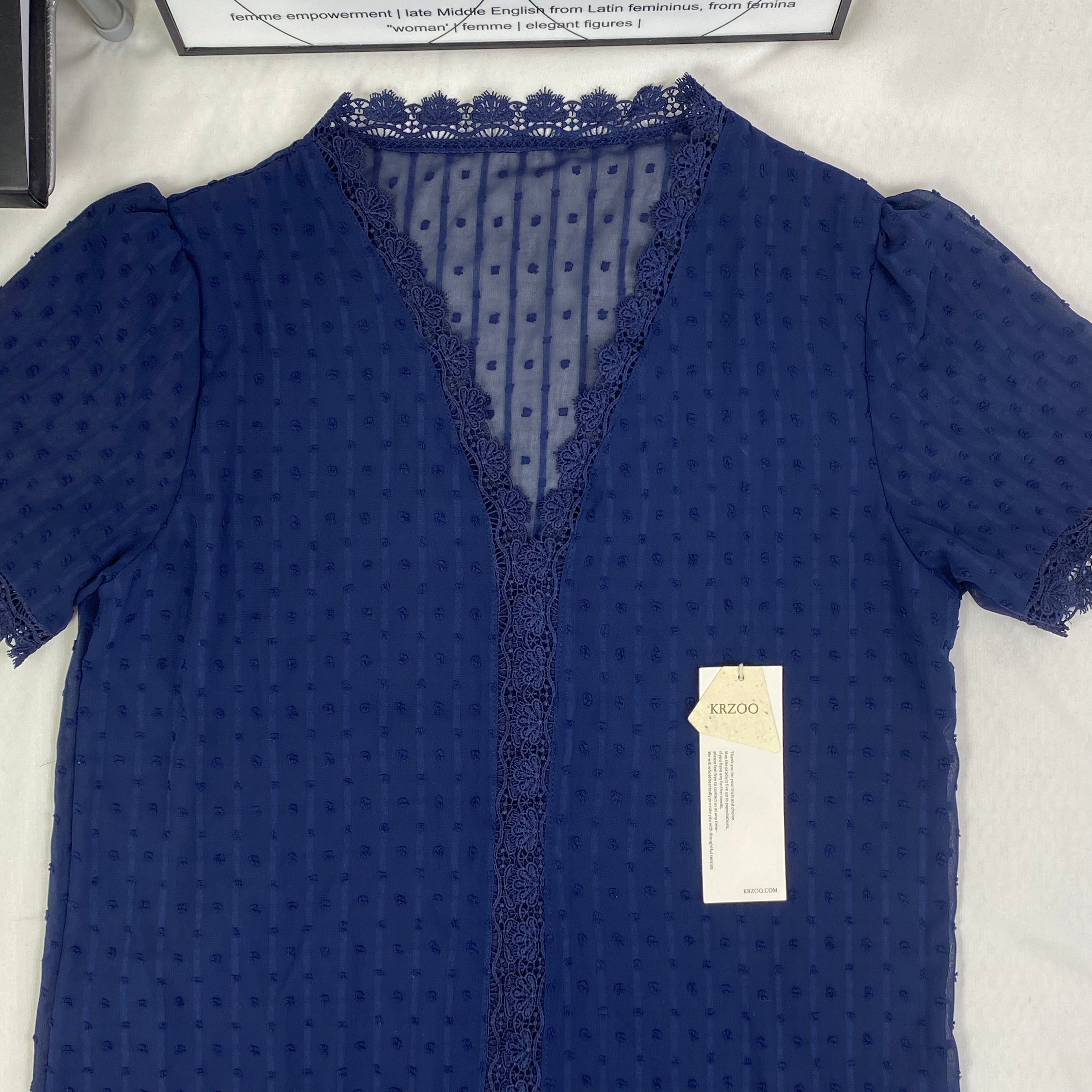 Loose V-neck pullover short-sleeved top