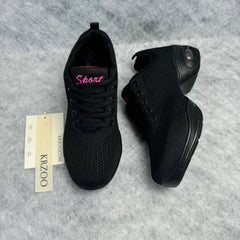 Soft-soled hollow-structured breathable dance shoes