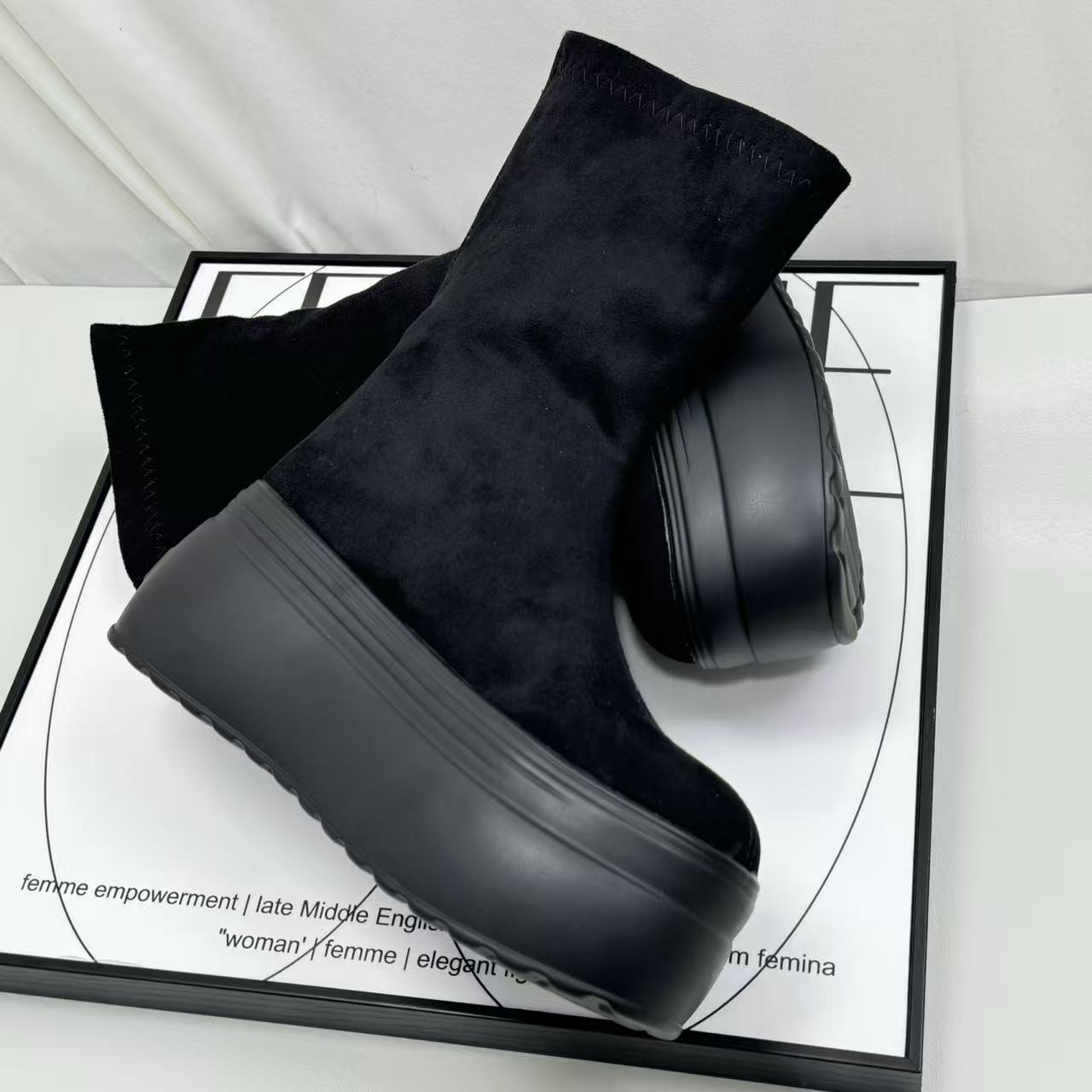 Thick-soled elastic black slim short boots