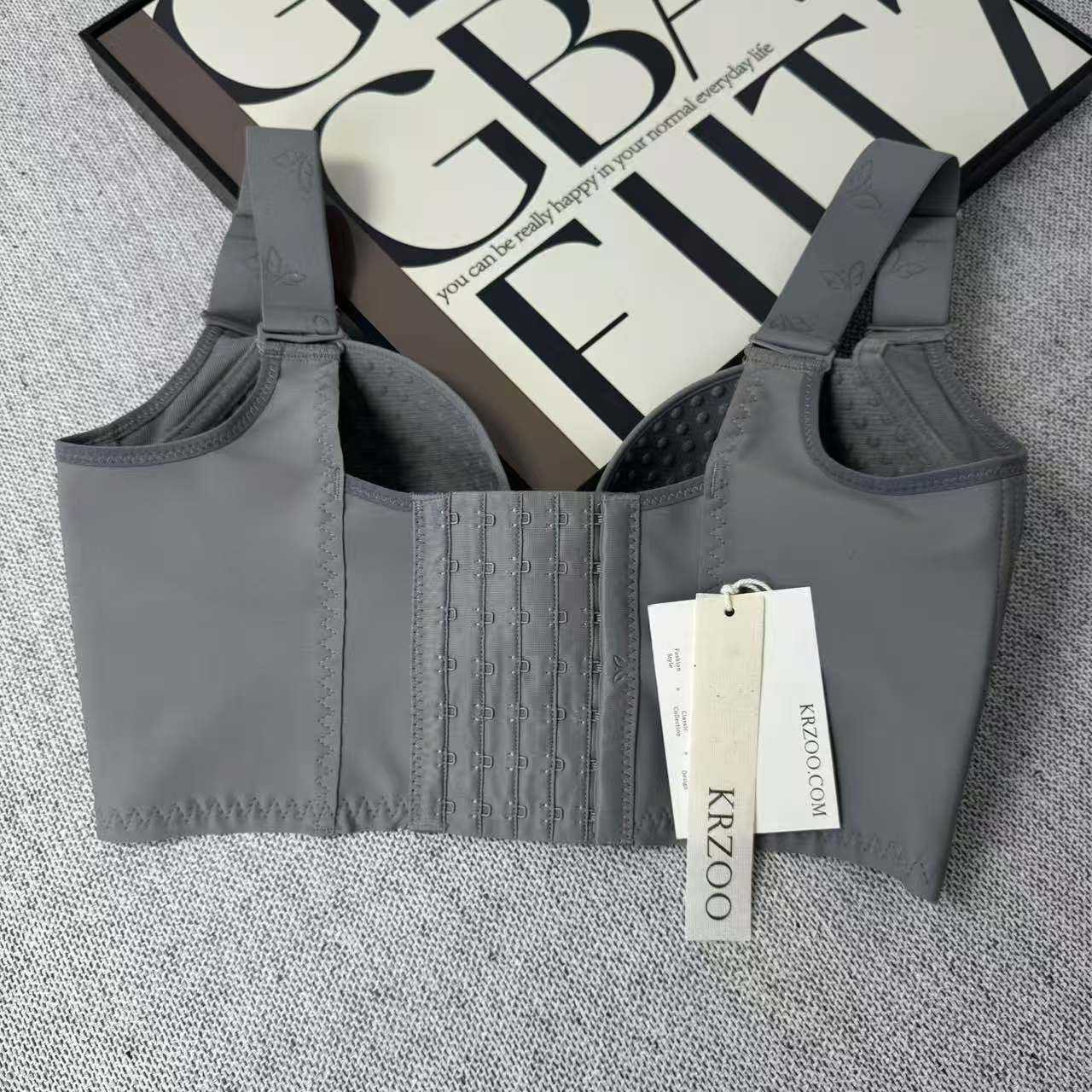 Steel-free 7-hook gathering bra