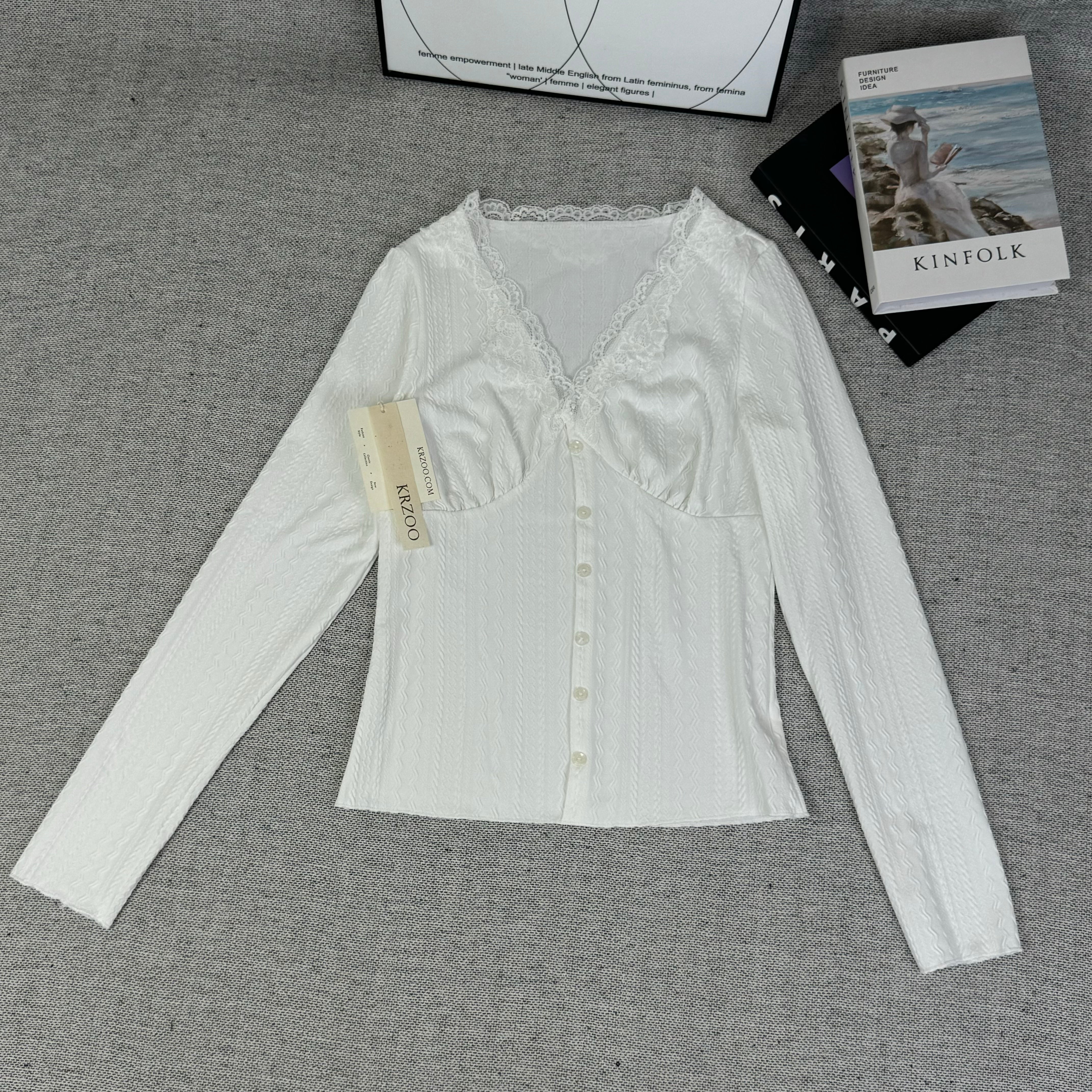 Lace V-neck base top