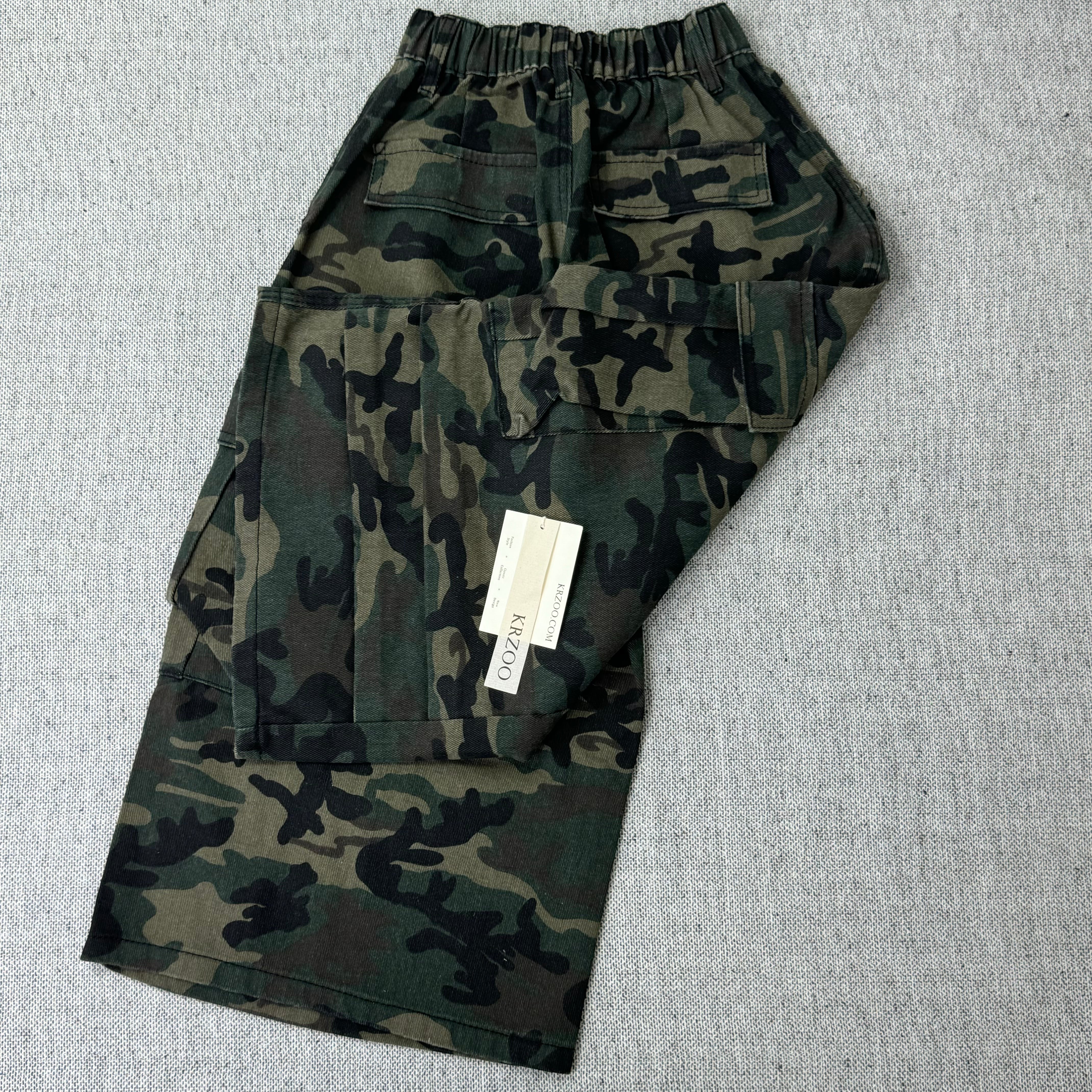 Camouflage five-pocket flared pants