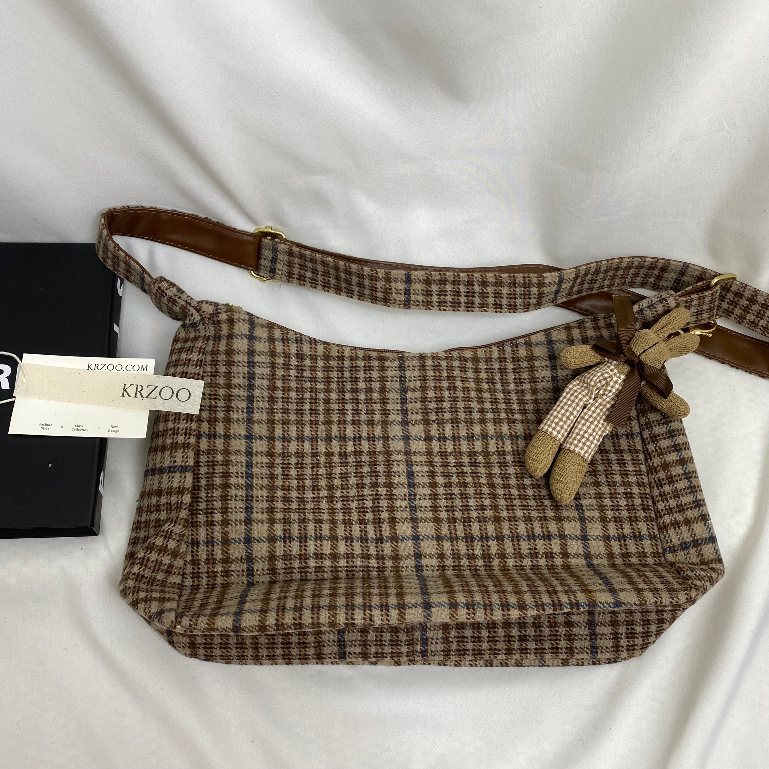 Versatile Shoulder Dumpling Bag
