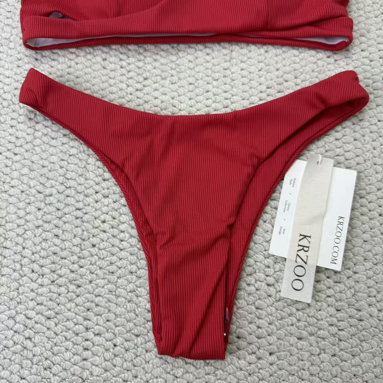 Solid-color separate high-waist swimming suit