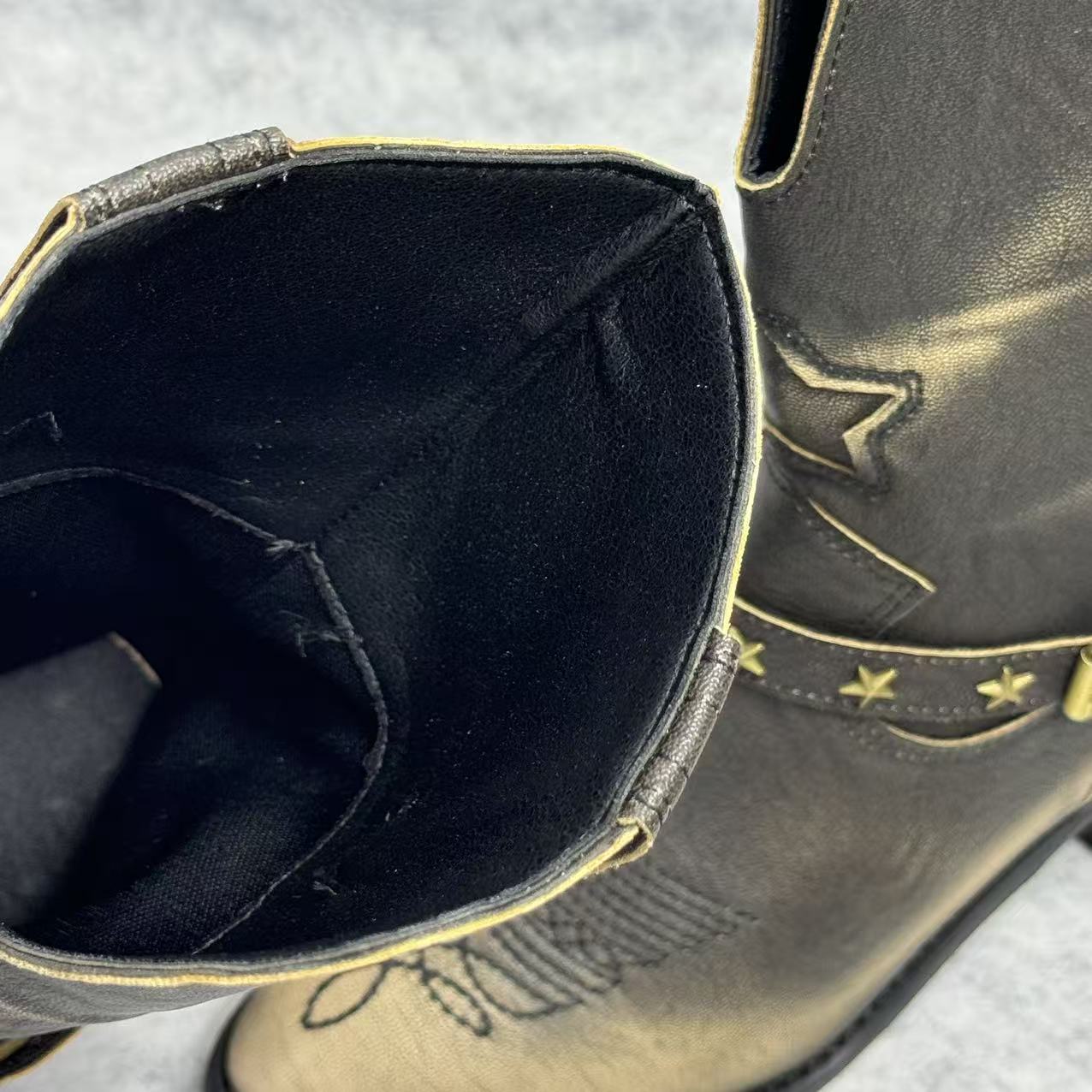 Painted and distressed western cowboy boots