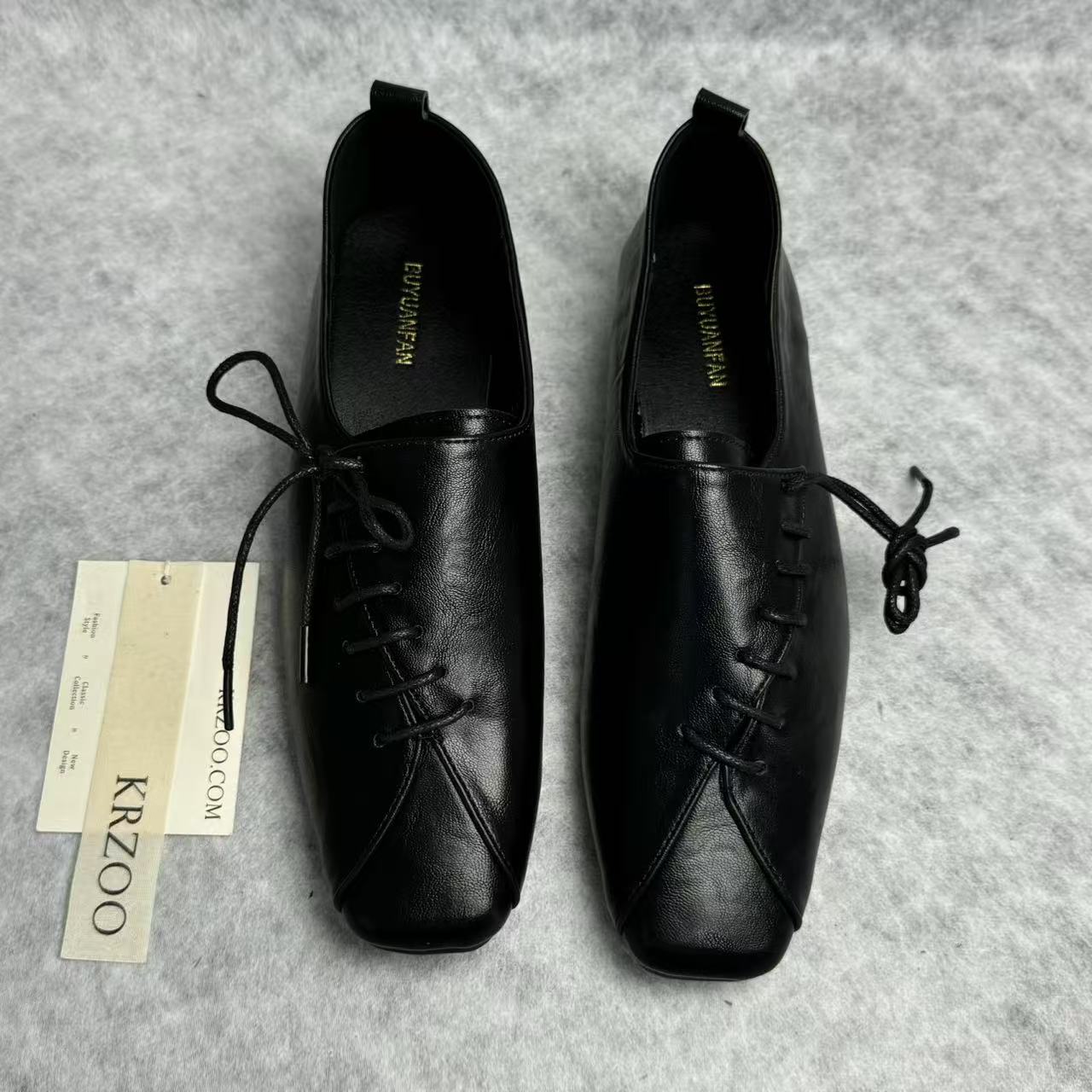 Mid-calf platform low-heeled leather shoes