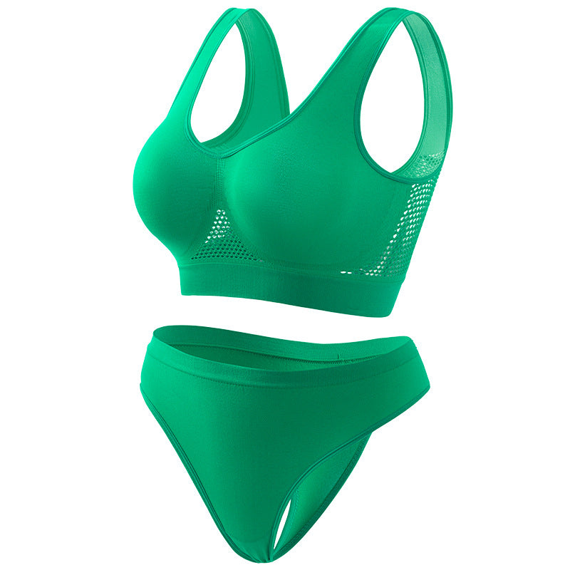 Breathable and comfortable sports bra set