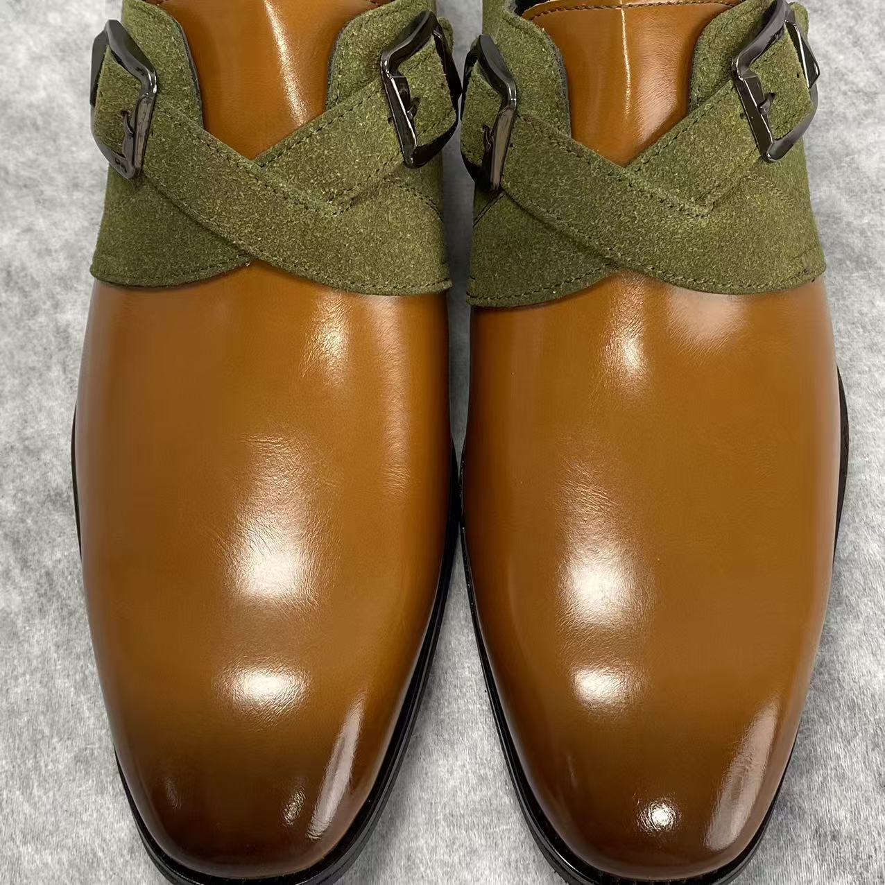Soft-soled one-piece casual leather shoes