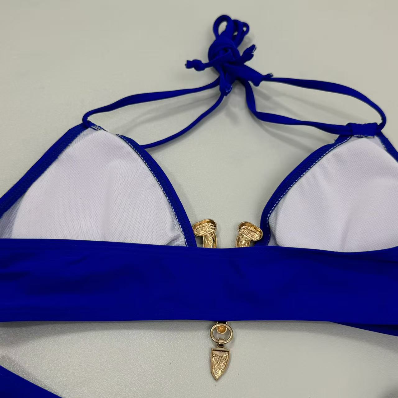 Metal snap long-sleeved three-piece swimming suit