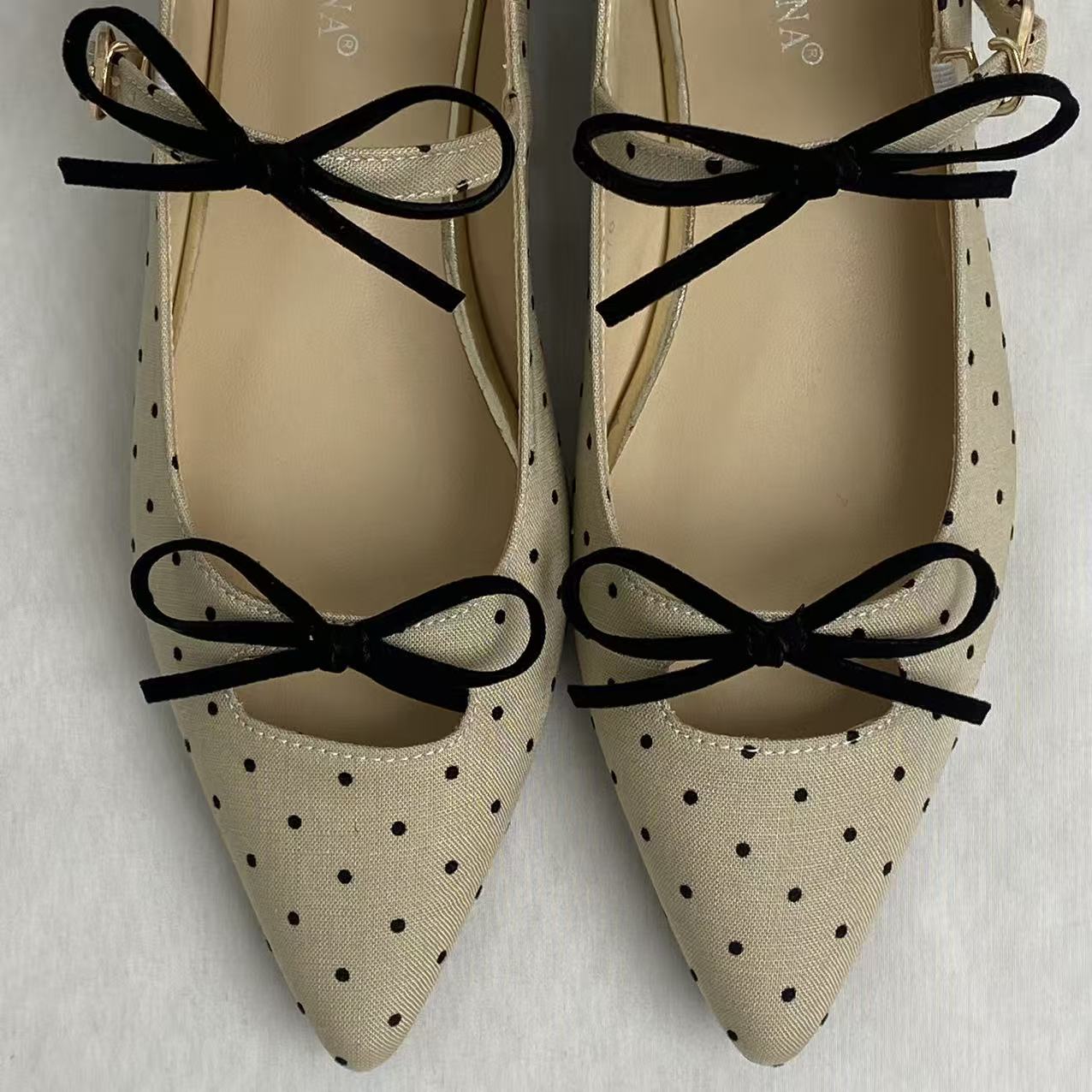 Dot pattern bow-top low-cut shoes