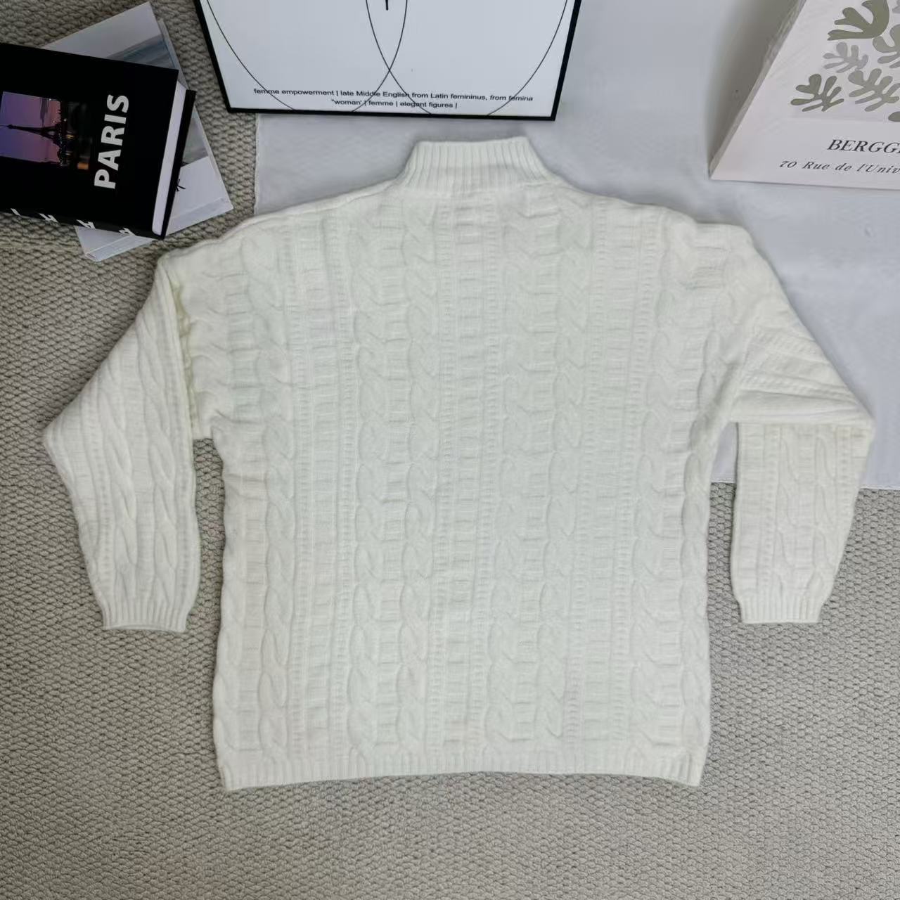 Lazy Style Cable Knit Pullover Sweater