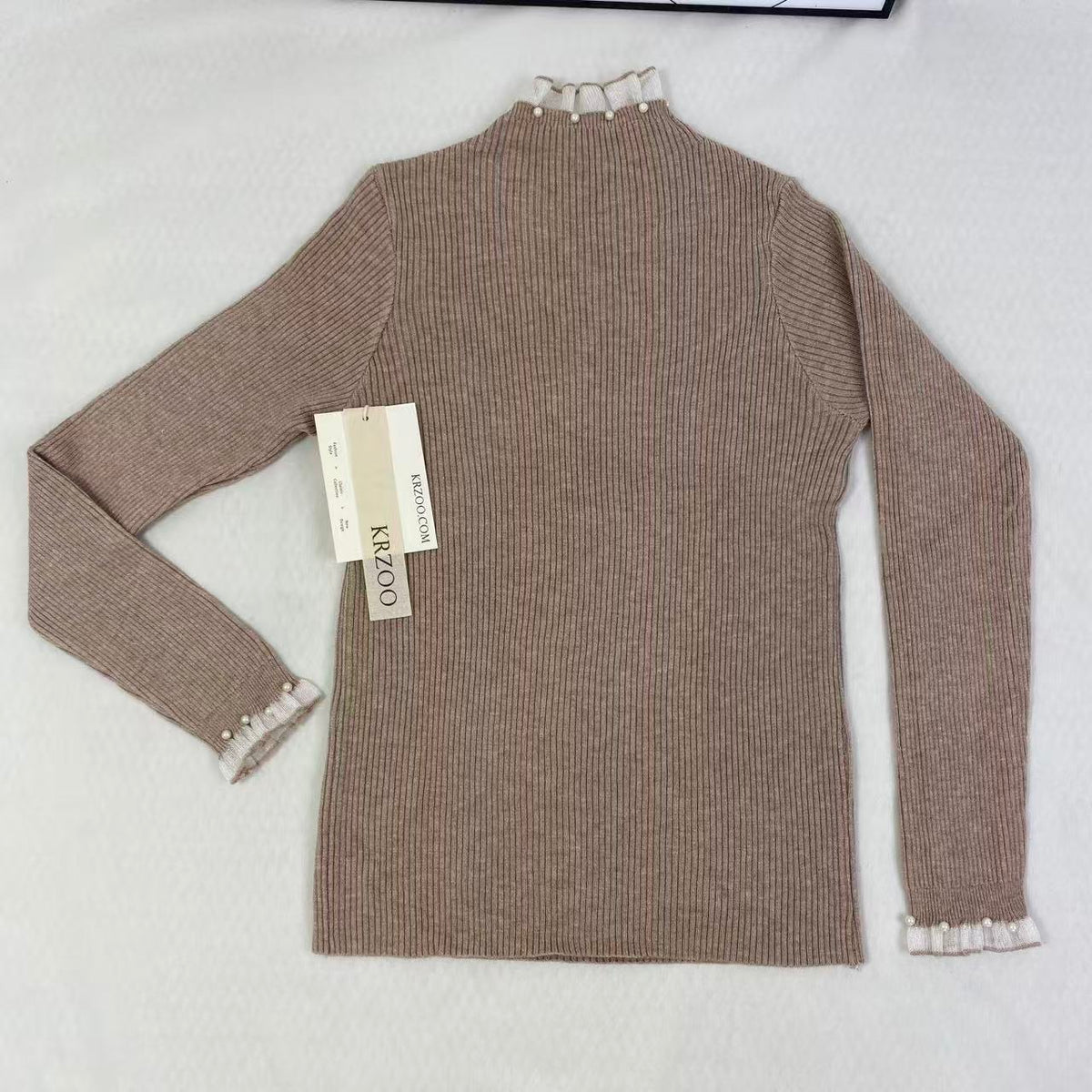 High-neck long-sleeved lace knitted top
