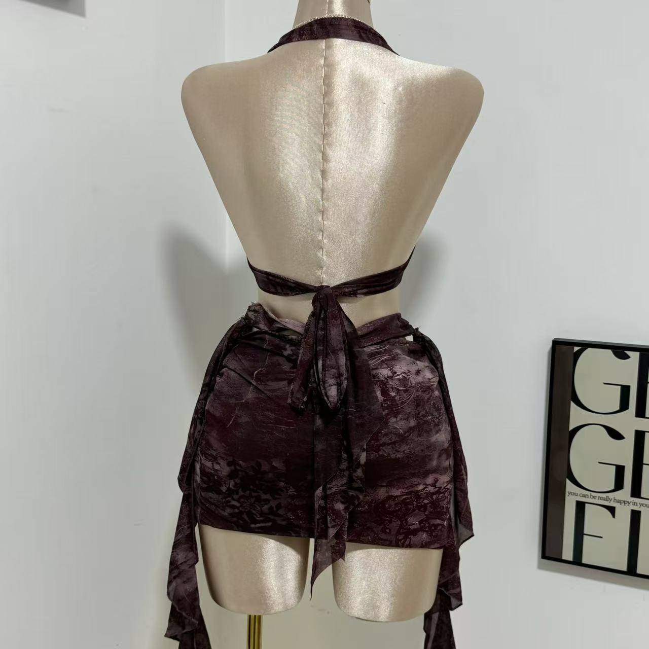 Sleeveless Halter-Neck Backless Bodycon Dress