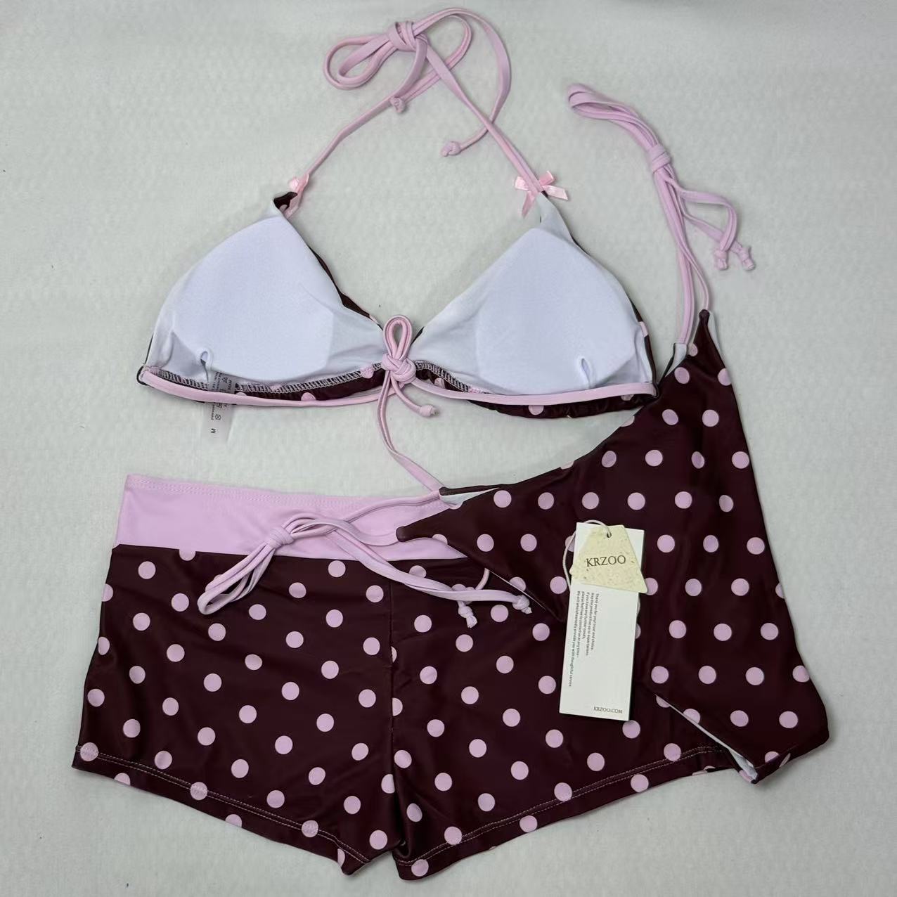 Dot-pattern two-piece strapless swimsuit