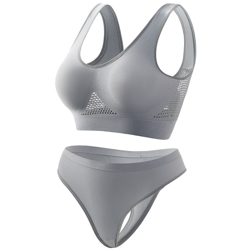 Breathable and comfortable sports bra set