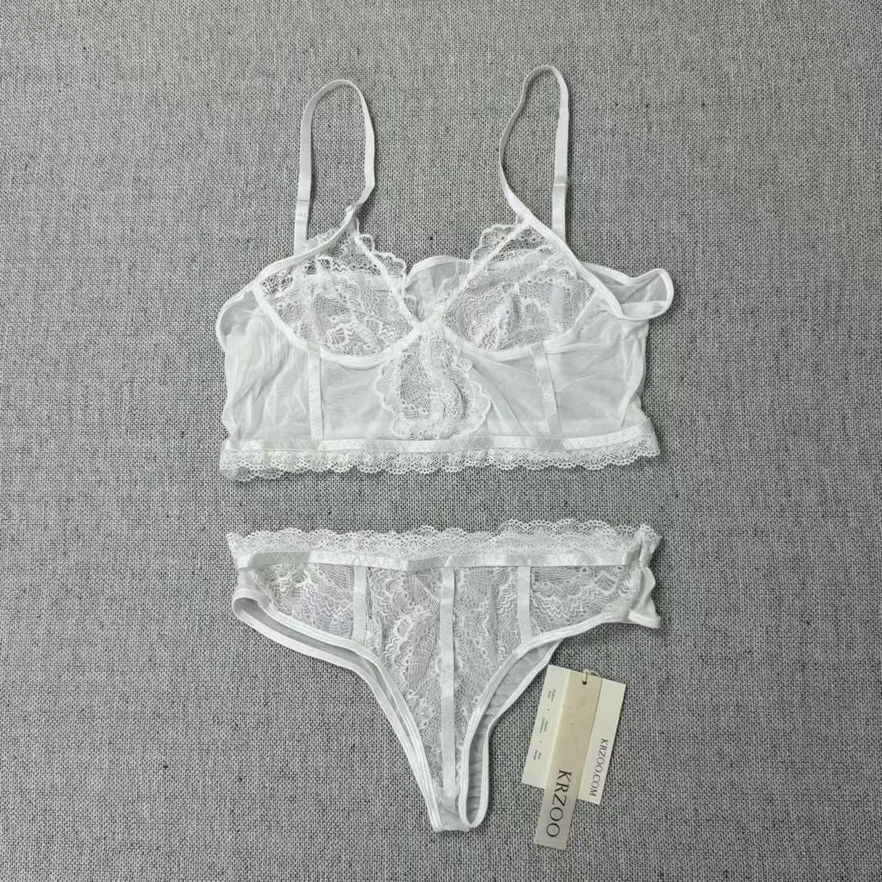 Lace deep V plunging bra set with two pieces