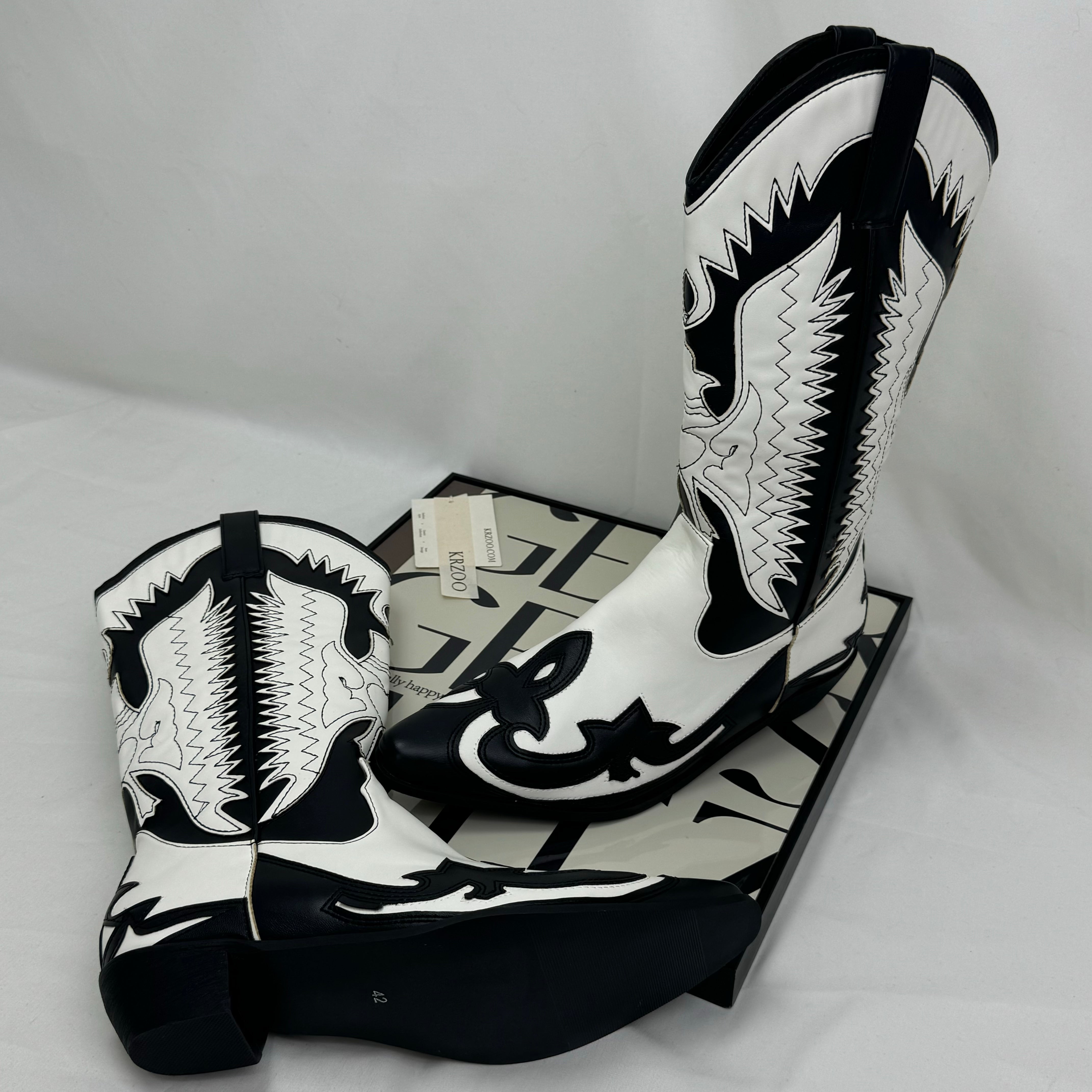 Knight boot pointed toe boots